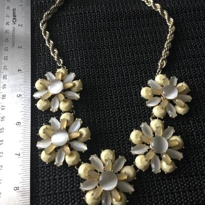 Banana republic jewel flower statement gold tone necklace
