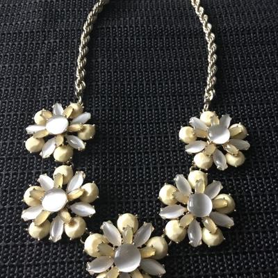 Banana republic jewel flower statement gold tone necklace