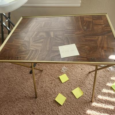 Small wooden folding tray