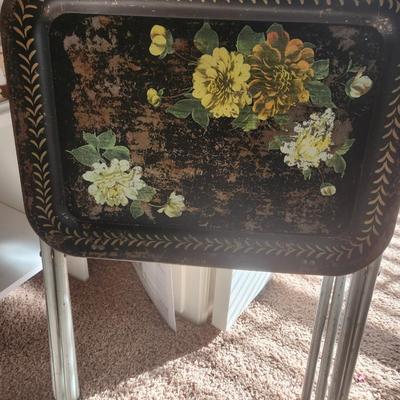 Black floral foldout tray