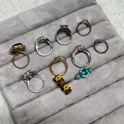 Lot 247 Costume jewelry rings