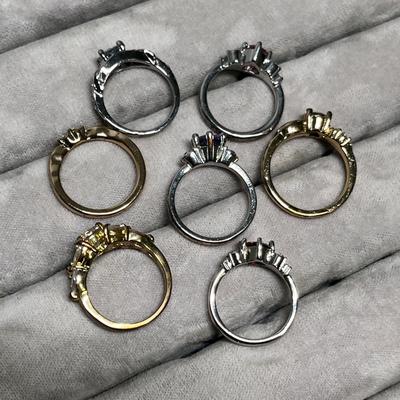 Lot 248 Costume Jewelry rings #2