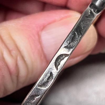 Lot 258 NA Turquoise petit point bracelet