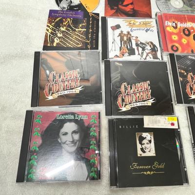 Lot 272 CDs #4