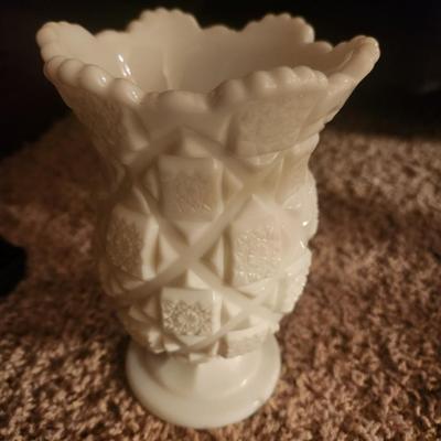 Vintage Westmoreland Milk glass vase
