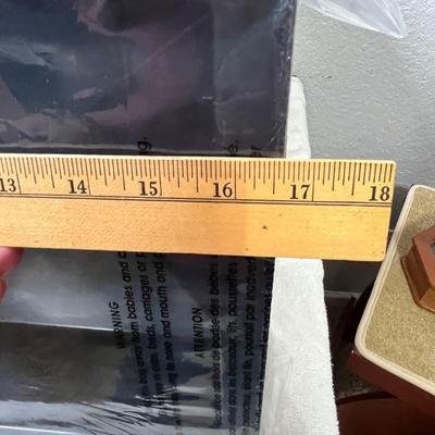 Lot 279 Crowne Vault new