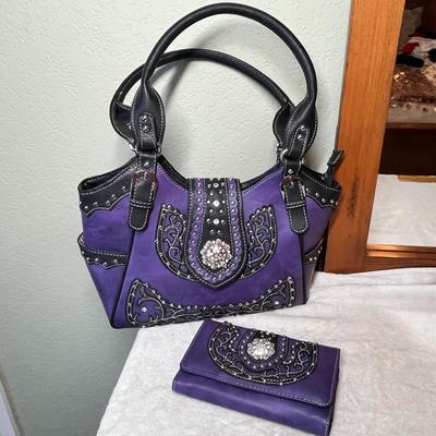 Lot 284 Western style Purse & wallet