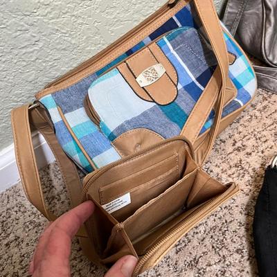 Lot 285 Small Purses