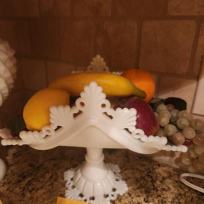 Vintage Westmoreland Milk glass dish w/ fake fruit