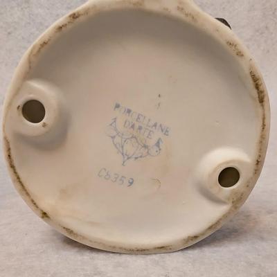 Sale Photo Thumbnail #254: Vintage Napcoware Porcelain Figurine C8359
7 3/4 x 3.5