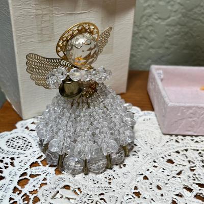 Lot 339 Dresser top stuff