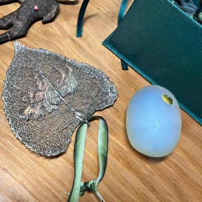 Lot 341 Animal decor