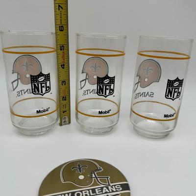 Vintage New Orleans Saints NFL Mobil Glass Tumblers (Set of 3) + Saints Button Pin