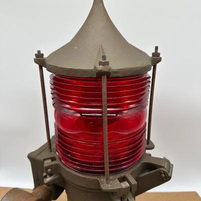 Vintage Wallace & Tiernan Red Obstruction / Aviation / Marine Beacon Light – Industrial Cast Iron