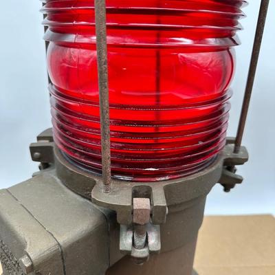 Vintage Wallace & Tiernan Red Obstruction / Aviation / Marine Beacon Light – Industrial Cast Iron
