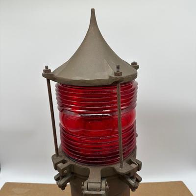 Vintage Wallace & Tiernan Red Obstruction / Aviation / Marine Beacon Light – Industrial Cast Iron