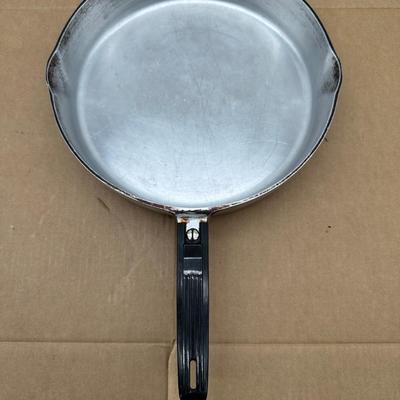 Vintage Wagner Ware Magnalite Aluminum Skillet – Sidney “O” – No. 0