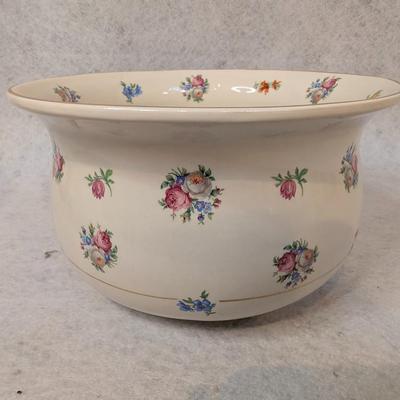 Sale Photo Thumbnail #377: Vintage Porcelain Arthur Floral Chamber Pot 
9x5.5