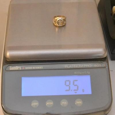 Sale Photo Thumbnail #103: Gold ring