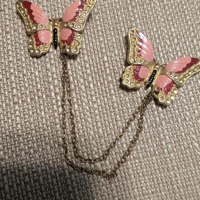 Pink Metal Butterfly Pin