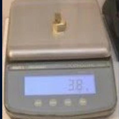 Sale Photo Thumbnail #115: Gold ring