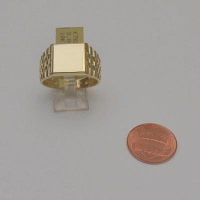 Sale Photo Thumbnail #114: Gold ring