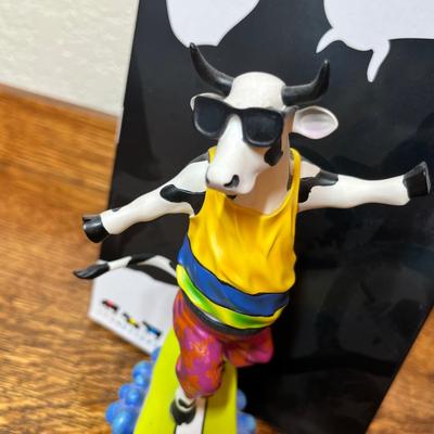 Lot 362 Westland Surf Cow