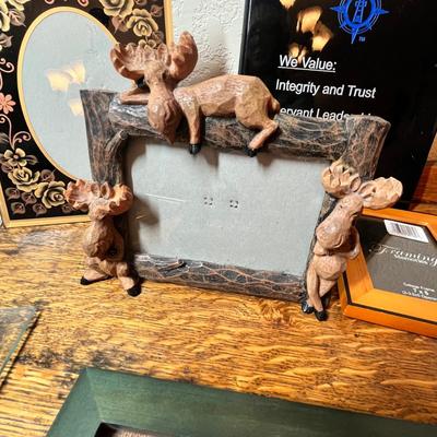 Lot 372 Picture Frames