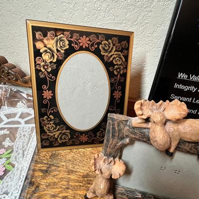 Lot 372 Picture Frames