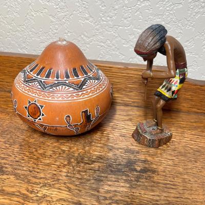 Lot 381 Native American Decor