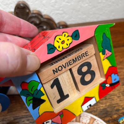 Lot 382 Asst. Decor Southwestern