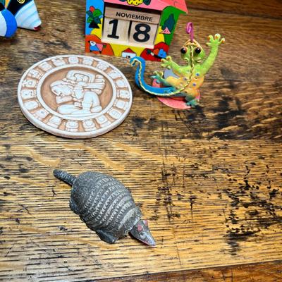 Lot 382 Asst. Decor Southwestern