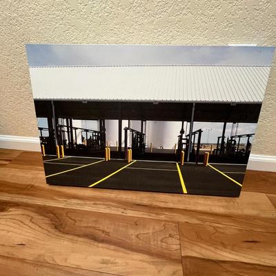 Lot 386 Canvas print oil theme
