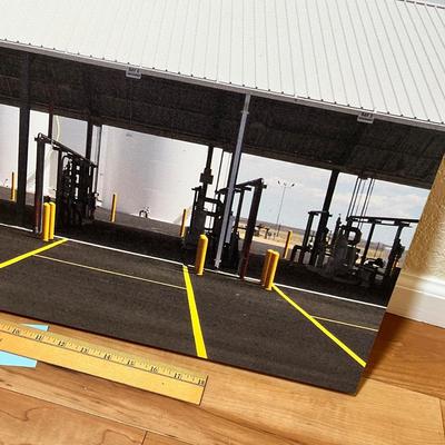 Lot 386 Canvas print oil theme