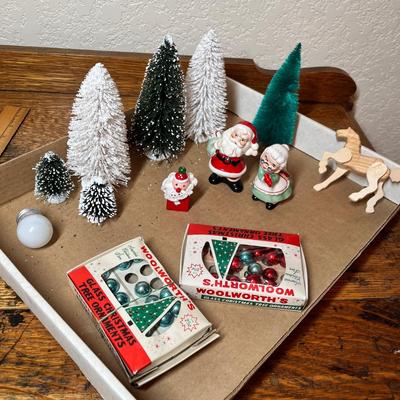 Lot 390 Vintage Christmas