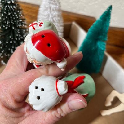 Lot 390 Vintage Christmas