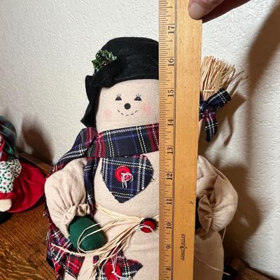 Lot 393 Tall Cloth Snowman