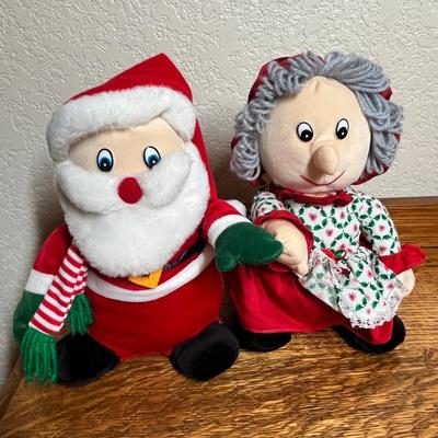 Lot 394 Plush Mr & Mrs Claus