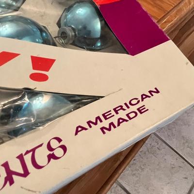 Lot 399 Wintage Woolworth Ornaments