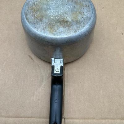 Vintage Magnalite Classic 2-Quart Aluminum Saucepan – Chicago Cutlery Housewares