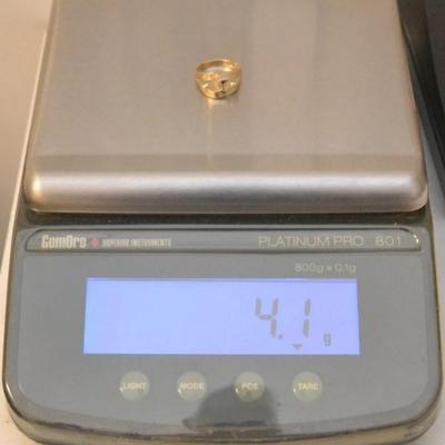 Sale Photo Thumbnail #216: 14 k gold earings