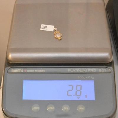 Sale Photo Thumbnail #235: Gold pendant