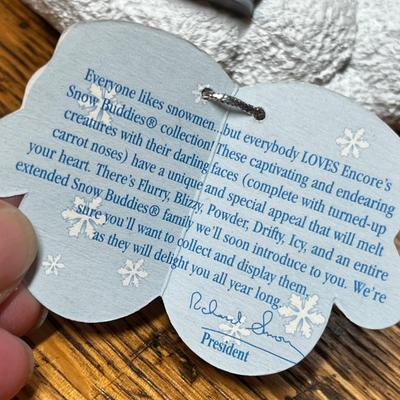 Lot 403 Snowman couple