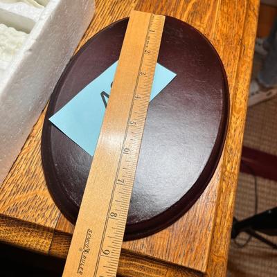 Lot 405 Porcelain Nativity Set