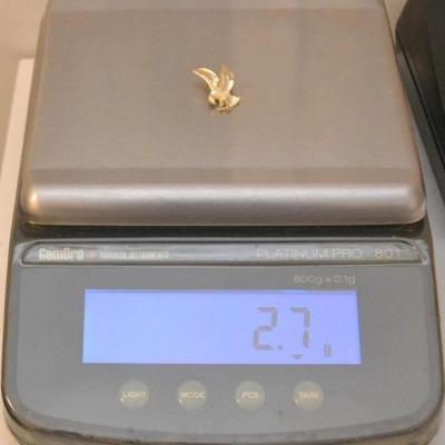 Sale Photo Thumbnail #240: Gold pendant