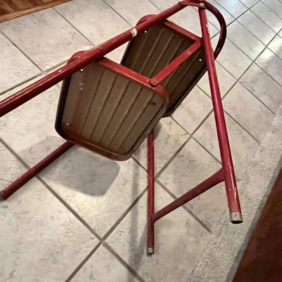 Lot 418 Vintage step stool