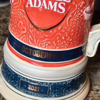 Lot 423 Steins