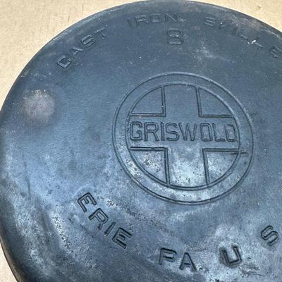 Vintage Griswold #8 Cast Iron Skillet – Erie, PA USA – Large Block Logo – Model 704E