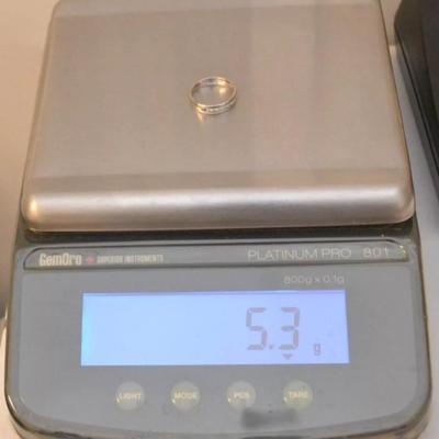 Sale Photo Thumbnail #274: Gold ring