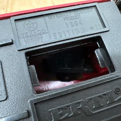 Vintage Texaco Tanker Trucks (2) – Ertl Die-Cast – 1939 Dodge Airflow Replicas – 1994 Edition